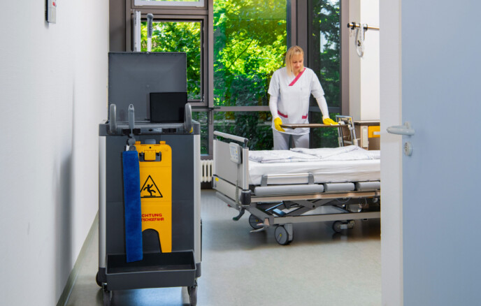 Effizient, ergonomisch, durchdacht: der Begleiter für Reinigungskräfte - Kärcher Flexomate Applikation