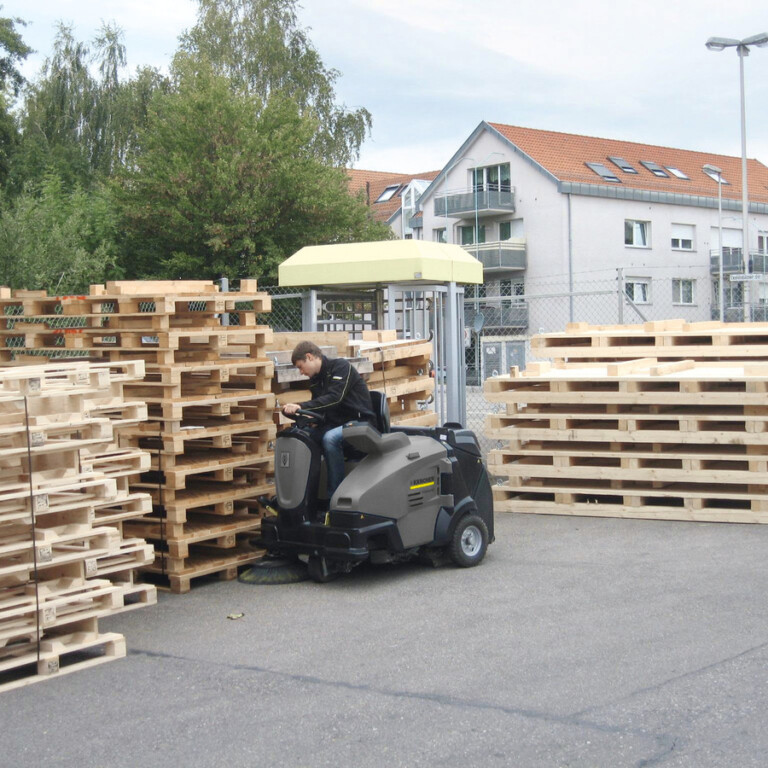 Mietmaschine Kärcher KM 105/100 R  G - Image 4